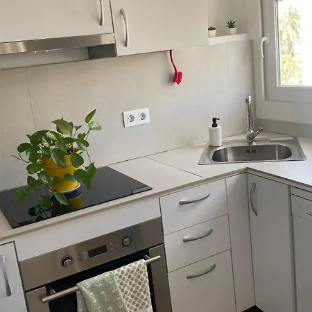 Apartment Plaza Andalucia -a 10min Caminando Del Puente Cordoba