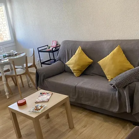 Apartment Plaza Andalucia -a 10min Caminando Del Puente