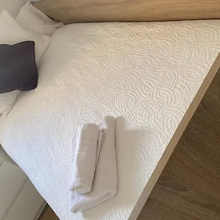 Apartment Plaza Andalucia -a 10min Caminando Del Puente Cordoba