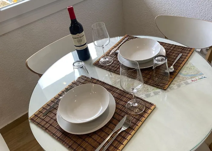 Apartamento Plaza Andalucia -a 10min Caminando Del Puente