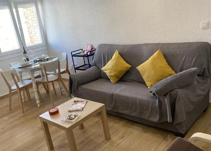 Apartamento Plaza Andalucia -a 10min Caminando Del Puente