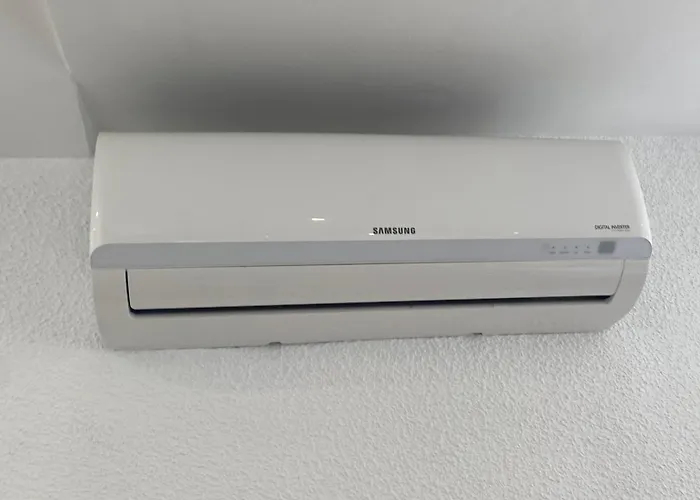 Daire Plaza Andalucia -a 10min Caminando Del Puente