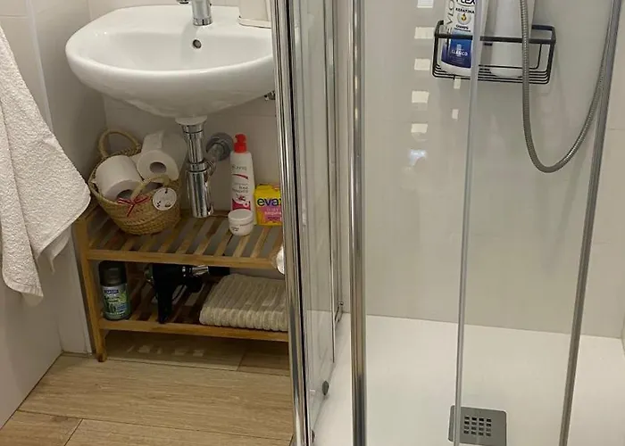 Plaza Andalucia -a 10min Caminando Del Puente Daire