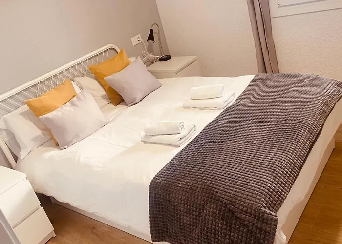 Apartamento Plaza Andalucia -a 10min Caminando Del Puente *